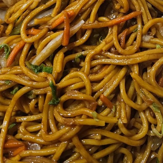 Beef Lo Mein.