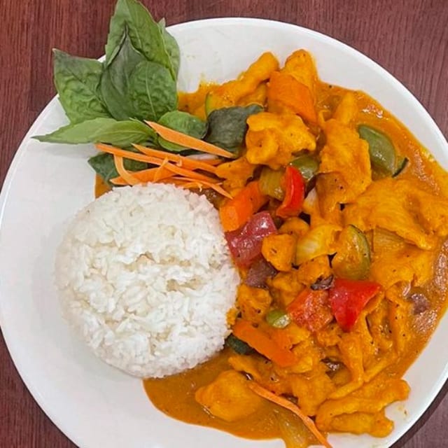 Curry Chicken.